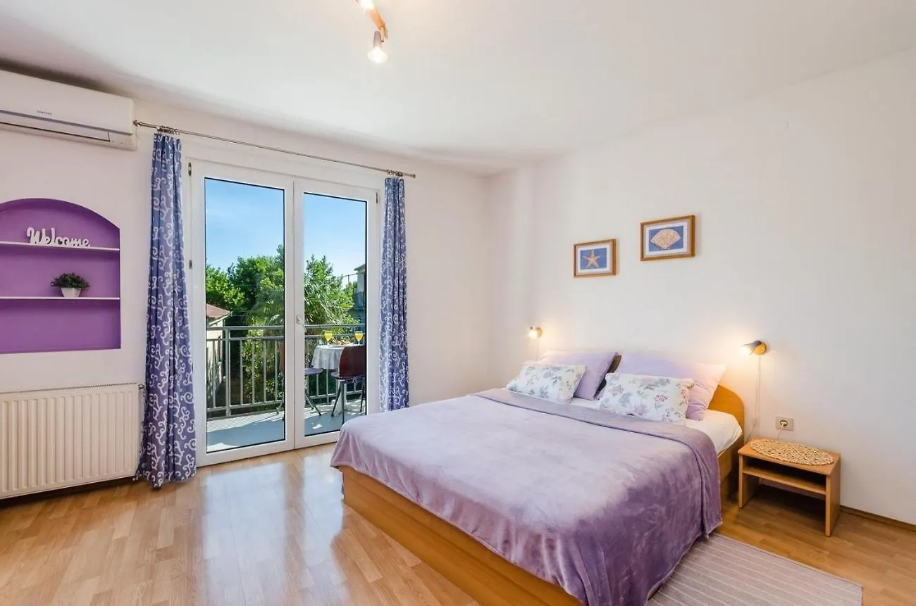 Apartments With A Parking Space Selce, Crikvenica - 22545 0*, Selce Croatia